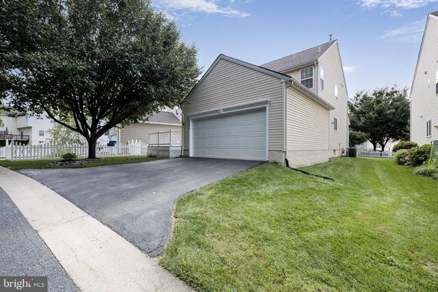 9693 ROYAL CREST CIR, Frederick, MD 21704