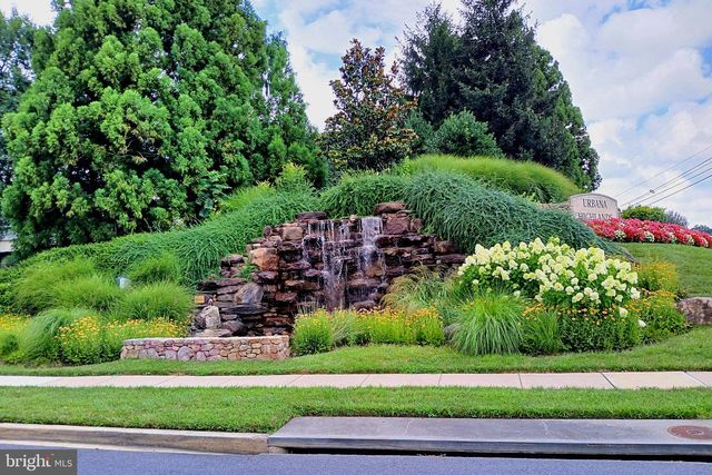 9693 ROYAL CREST CIR, Frederick, MD 21704
