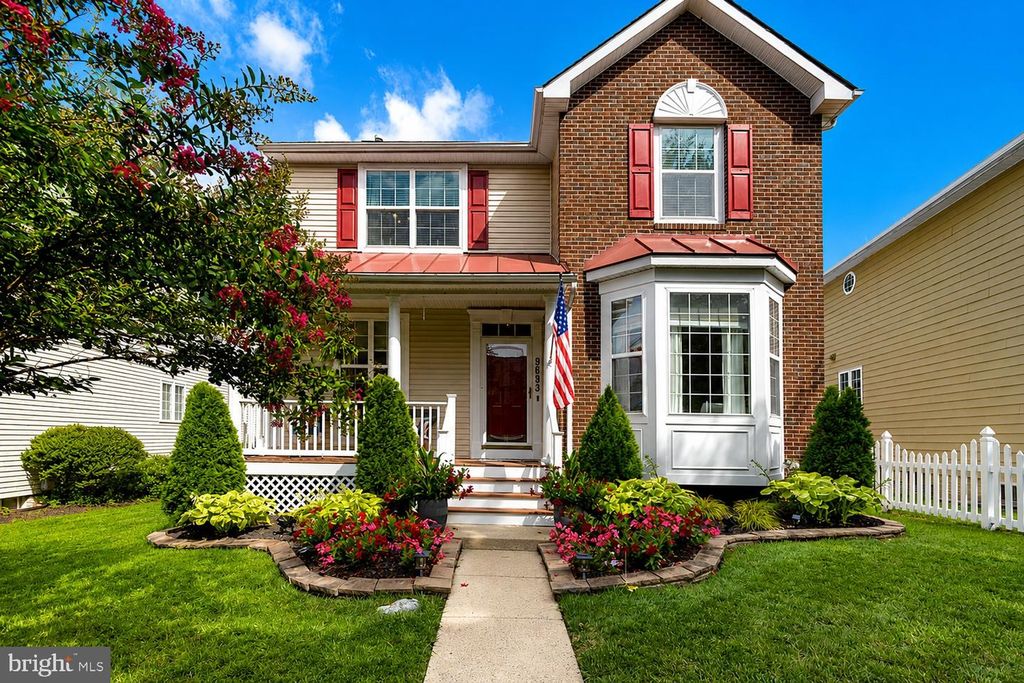 9693 ROYAL CREST CIR, Frederick, MD 21704