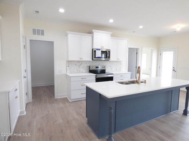 632 Tart Town Road, Dunn, NC 28334