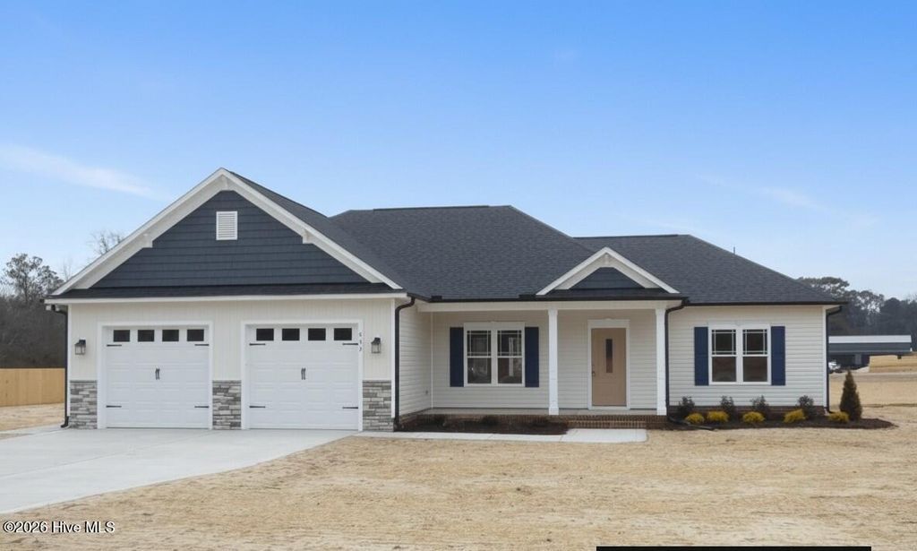 632 Tart Town Road, Dunn, NC 28334