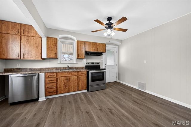 5208 Roberta Drive, High Ridge, MO 63049