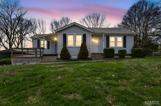 5208 Roberta Drive, High Ridge, MO 63049