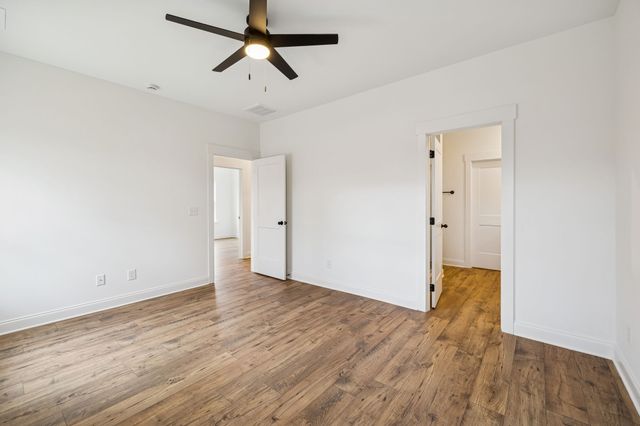 609 S Main St, Mount Pleasant, TN 38474