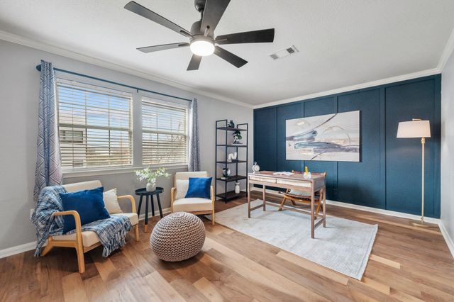 2001 E 8th ST, Austin, TX 78702