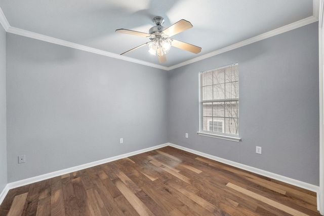 2001 E 8th ST, Austin, TX 78702