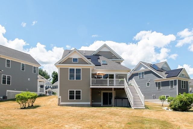 64 Evergreen Avenue 8, Bedford, MA 01730