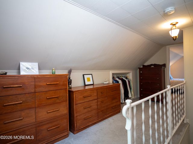 917 Mountain Avenue, Middlesex, NJ 08846