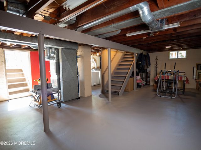 917 Mountain Avenue, Middlesex, NJ 08846