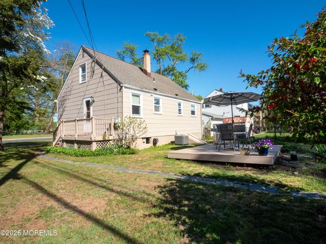 917 Mountain Avenue, Middlesex, NJ 08846