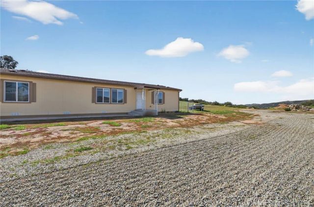 39230 Grassy Road, Temecula, CA 92592