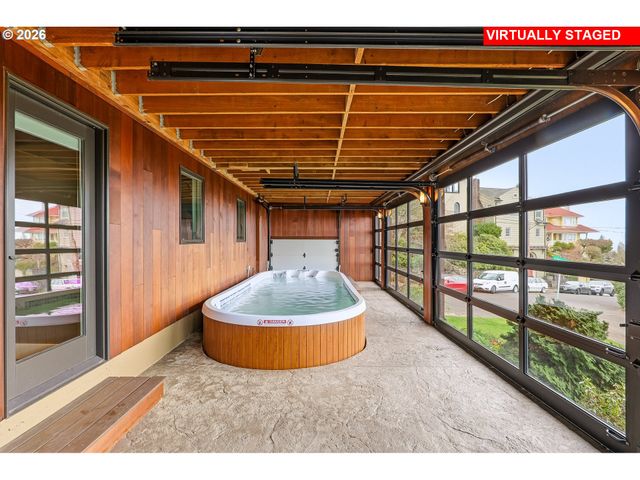 302 Nw ALBEMARLE Ter, Portland, OR 97210