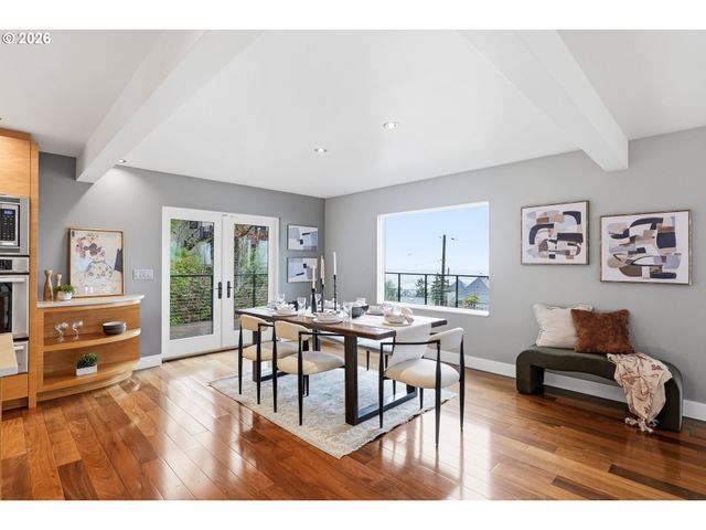 302 Nw ALBEMARLE Ter, Portland, OR 97210