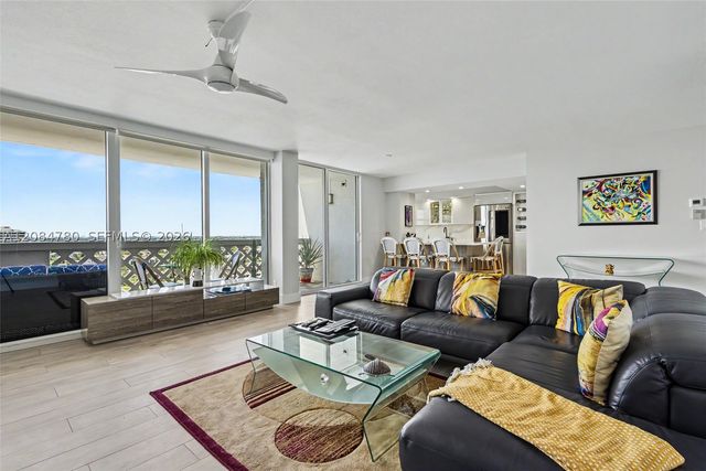 1200 S Ocean Blvd 17G, Boca Raton, FL 33432
