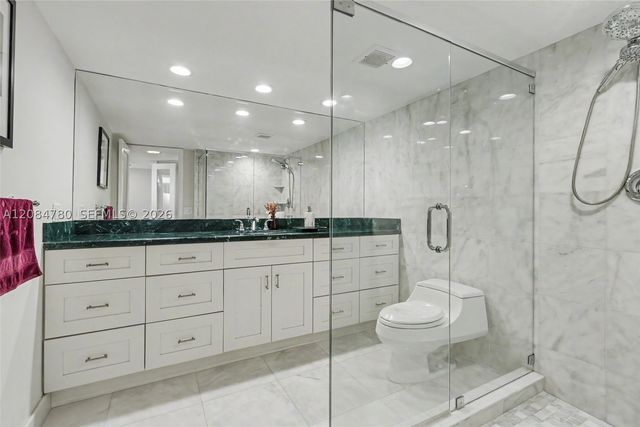 1200 S Ocean Blvd 17G, Boca Raton, FL 33432