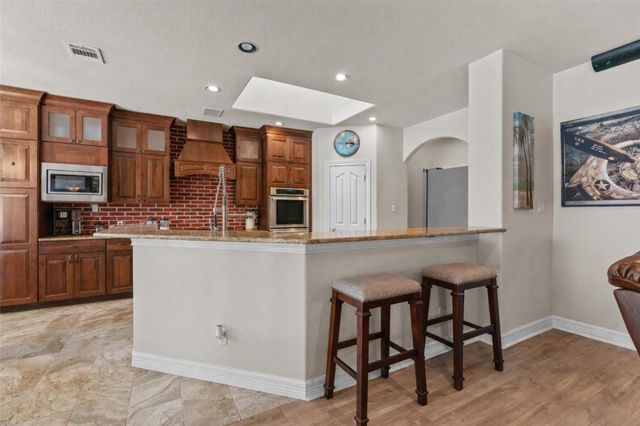 200 Four T Ranch RD, Georgetown, TX 78633