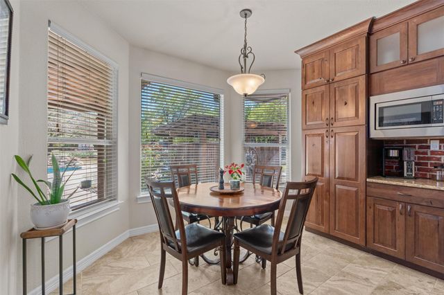 200 Four T Ranch RD, Georgetown, TX 78633