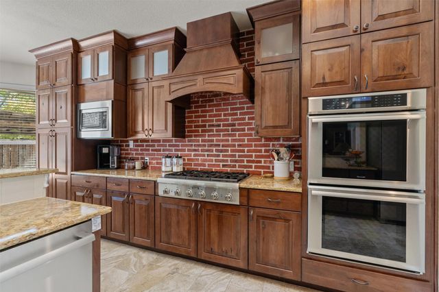 200 Four T Ranch RD, Georgetown, TX 78633