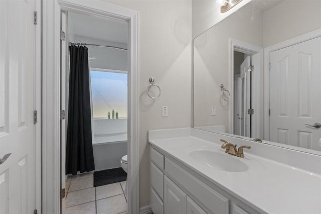 200 Four T Ranch RD, Georgetown, TX 78633