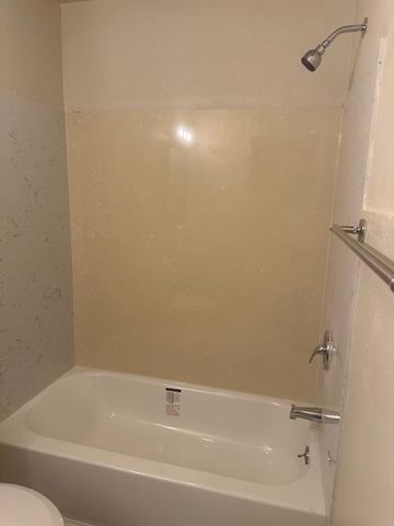 9314 Cherbourg Way, Stockton, CA 95210