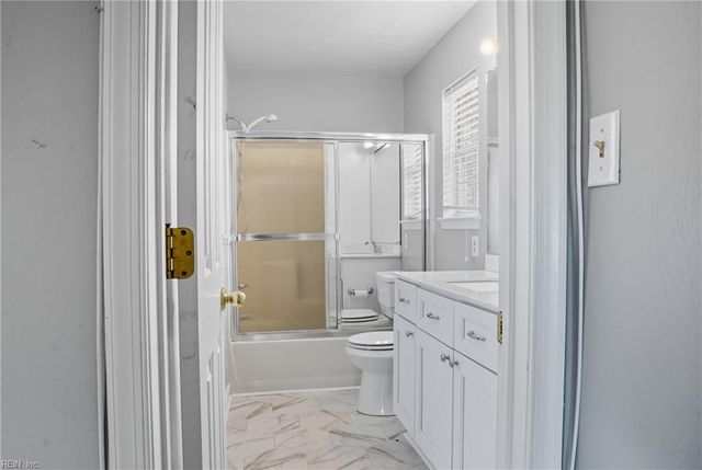 428 Troon CHSE, Virginia Beach, VA 23462