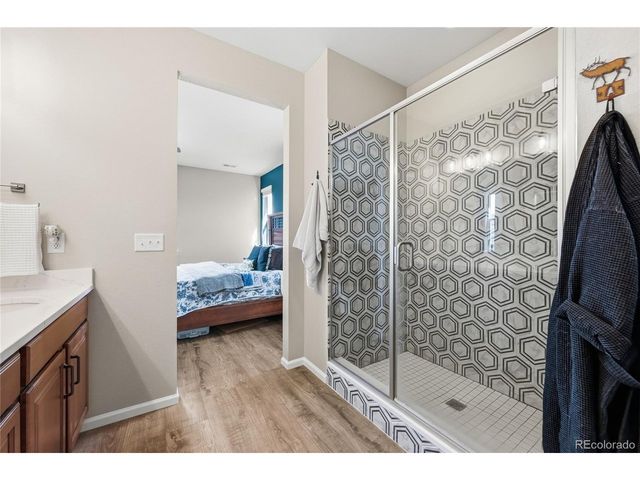 63 N Edge Cliff St, Castle Rock, CO 80104