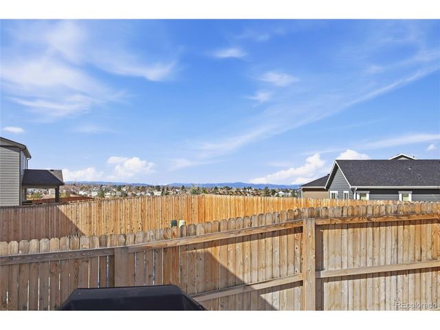 63 N Edge Cliff St, Castle Rock, CO 80104