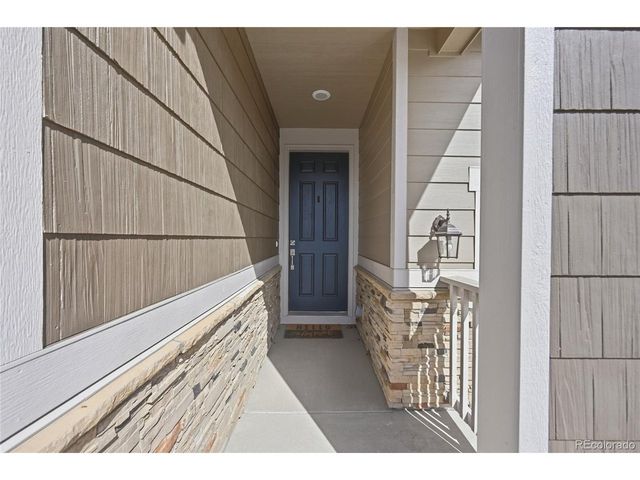 63 N Edge Cliff St, Castle Rock, CO 80104