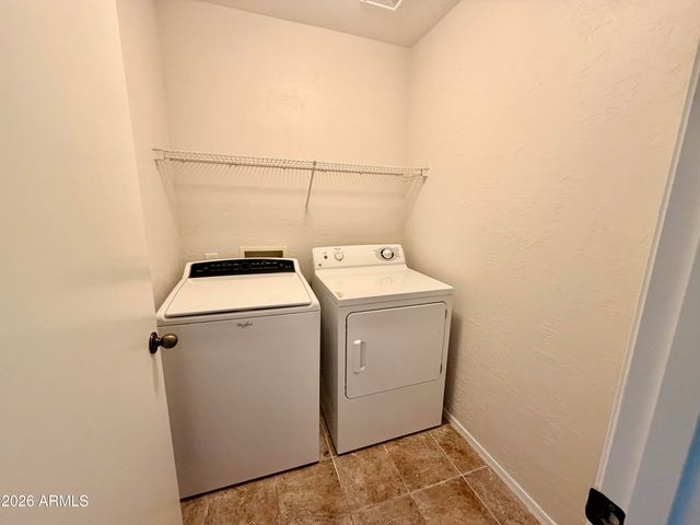 10502 E WALLFLOWER Lane, Florence, AZ 85132