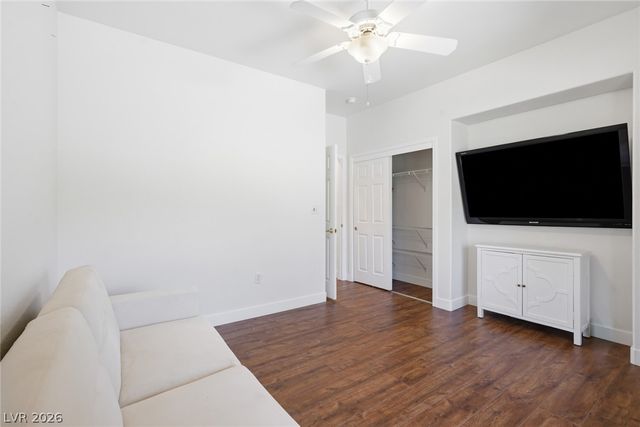 11013 Mission Lakes Avenue, Las Vegas, NV 89134