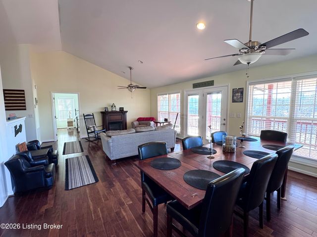 461 N Riverbend Rd, Leitchfield, KY 42754