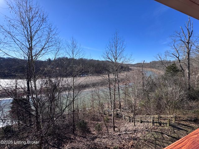 461 N Riverbend Rd, Leitchfield, KY 42754