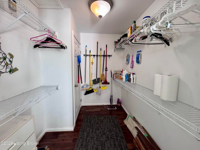 461 N Riverbend Rd, Leitchfield, KY 42754