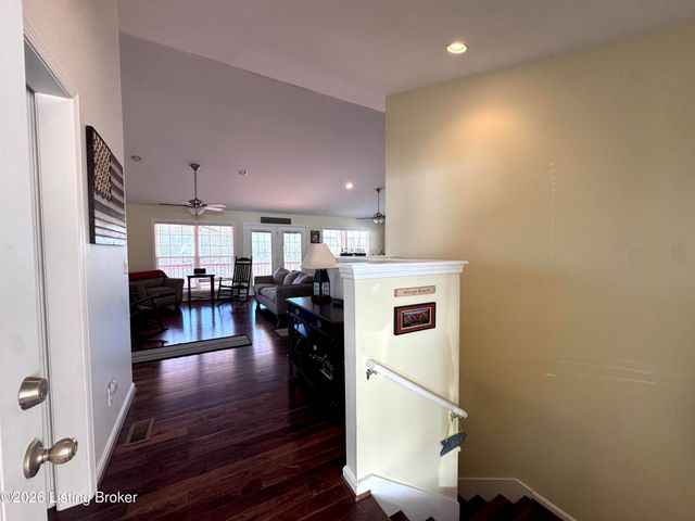 461 N Riverbend Rd, Leitchfield, KY 42754