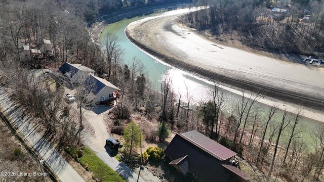 461 N Riverbend Rd, Leitchfield, KY 42754