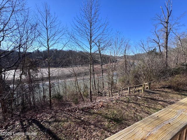 461 N Riverbend Rd, Leitchfield, KY 42754