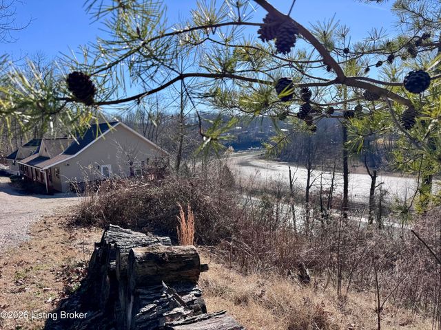 461 N Riverbend Rd, Leitchfield, KY 42754