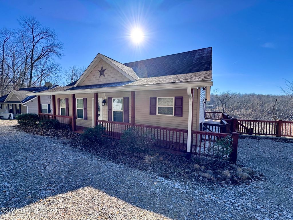 461 N Riverbend Rd, Leitchfield, KY 42754