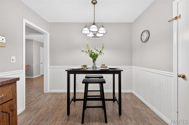 223 Southampton Drive, Lemay, MO 63125