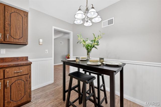 223 Southampton Drive, Lemay, MO 63125