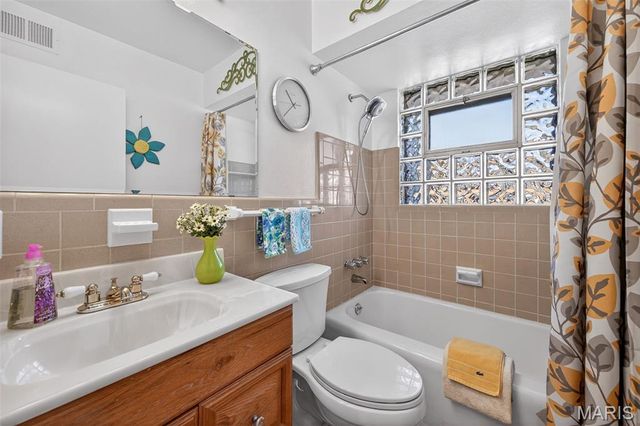 223 Southampton Drive, Lemay, MO 63125