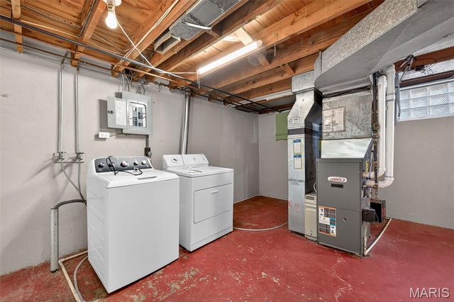 223 Southampton Drive, Lemay, MO 63125