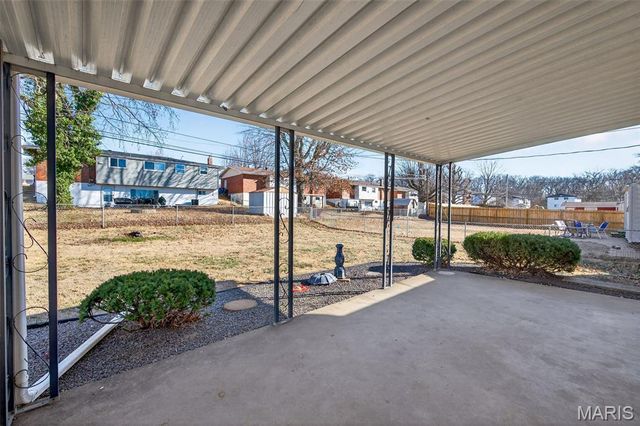 223 Southampton Drive, Lemay, MO 63125