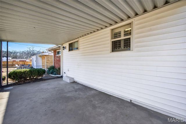 223 Southampton Drive, Lemay, MO 63125