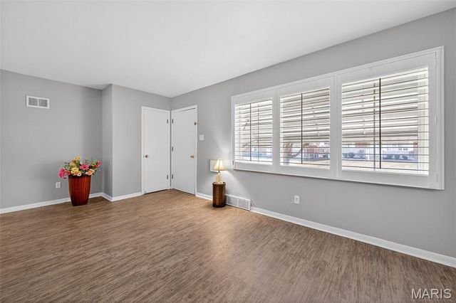 223 Southampton Drive, Lemay, MO 63125