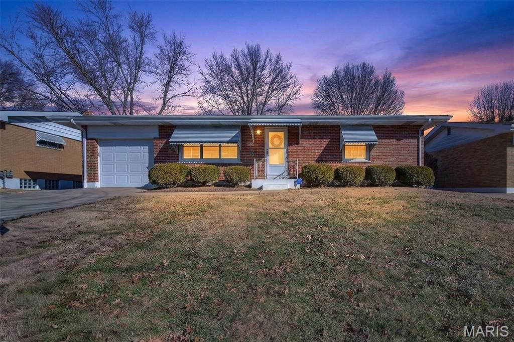 223 Southampton Drive, Lemay, MO 63125