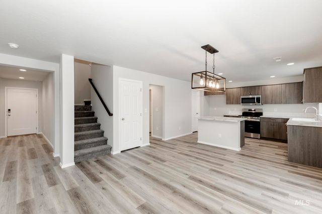 13712 Nisene Ct, Caldwell, ID 83607