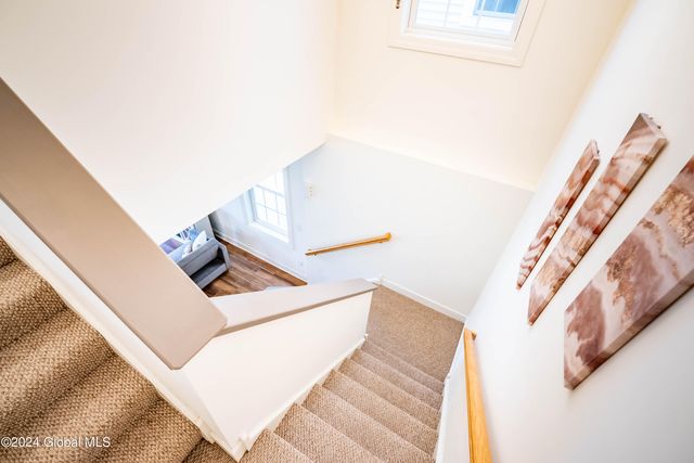 4203 Admirals Walk Drive, Cohoes, NY 12047