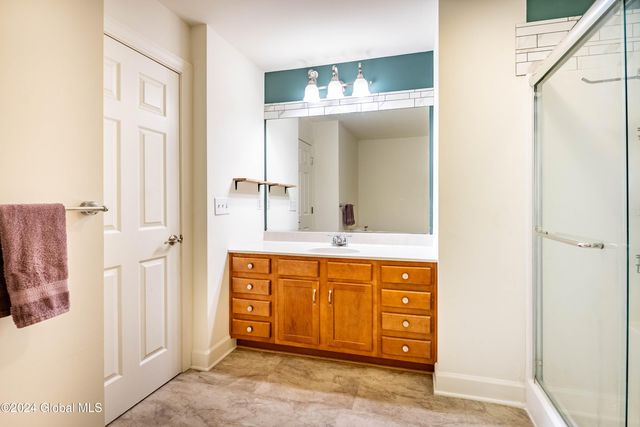 4203 Admirals Walk Drive, Cohoes, NY 12047