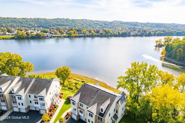 4203 Admirals Walk Drive, Cohoes, NY 12047